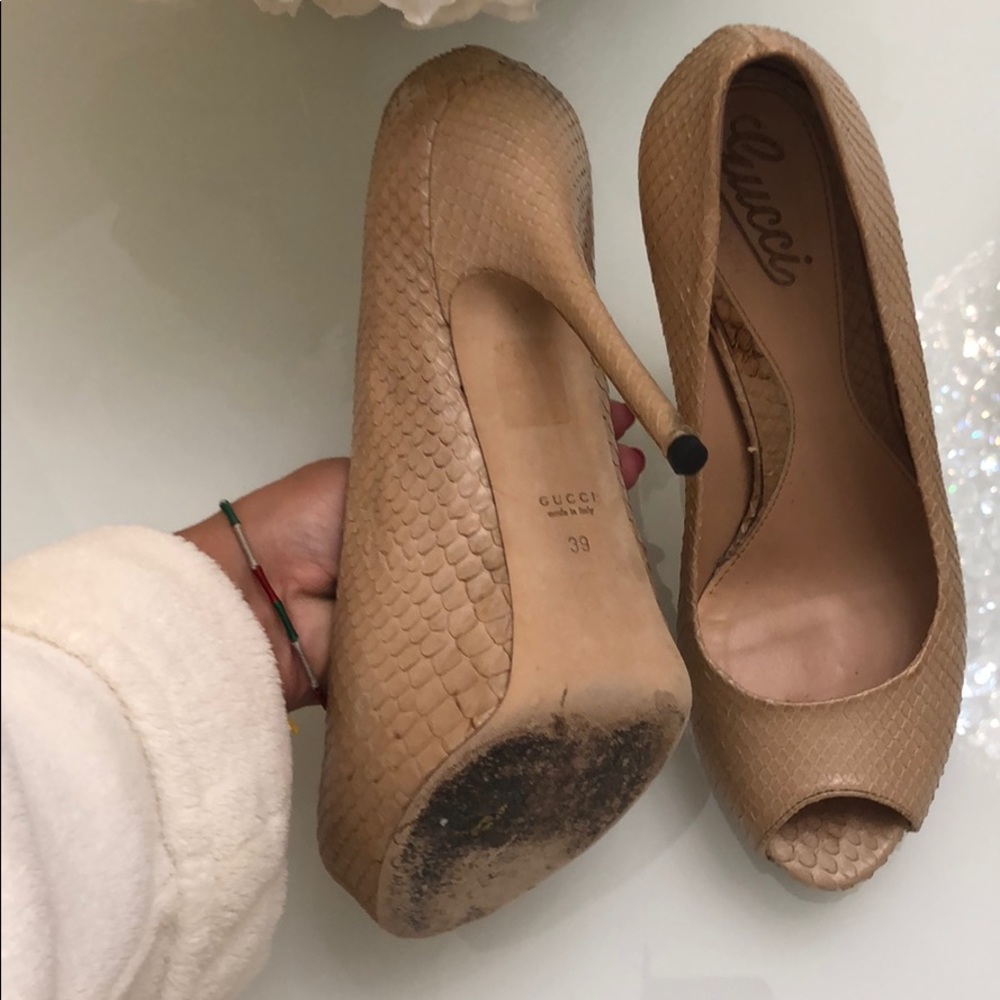 Authentic Gucci Python Platform Pumps - Picture 3 of 5